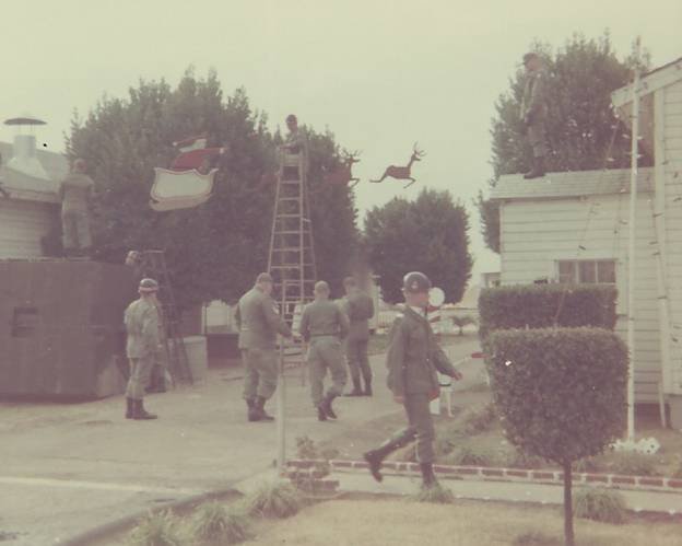 armysignalcorpsocsclass036831.jpg
