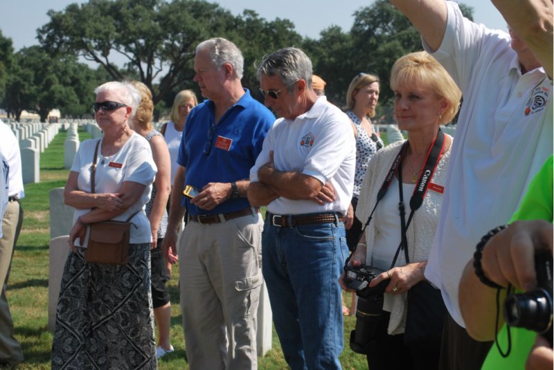 ftsamhoustonwreathlayingceremony14.jpg